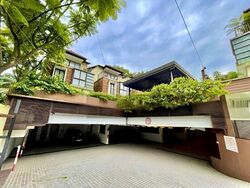 Lornie Road (D11), Terrace #467350131